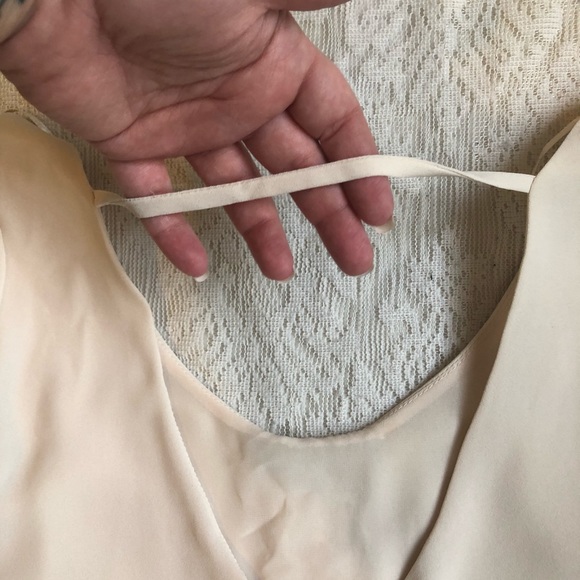 ASTR cream lace mini shift dress - Picture 11 of 11